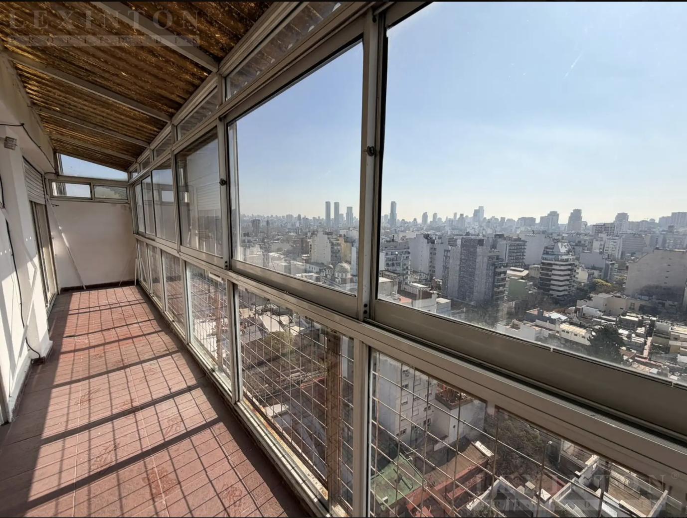 Foto de 4 Ambientes 2 baños Cocina a Nuevo Vista al Rio Losa radiante Cochera, imagen 2