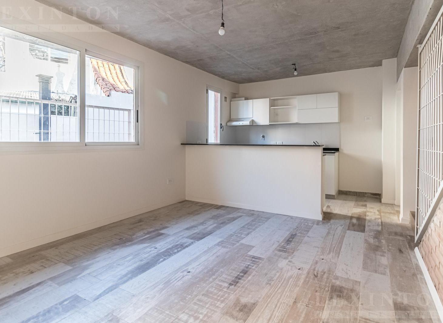 Foto de JARDIN - TERRAZA - PARRILLA - ESTRENAR - PH - TRIPLEX - VENTA, imagen 5