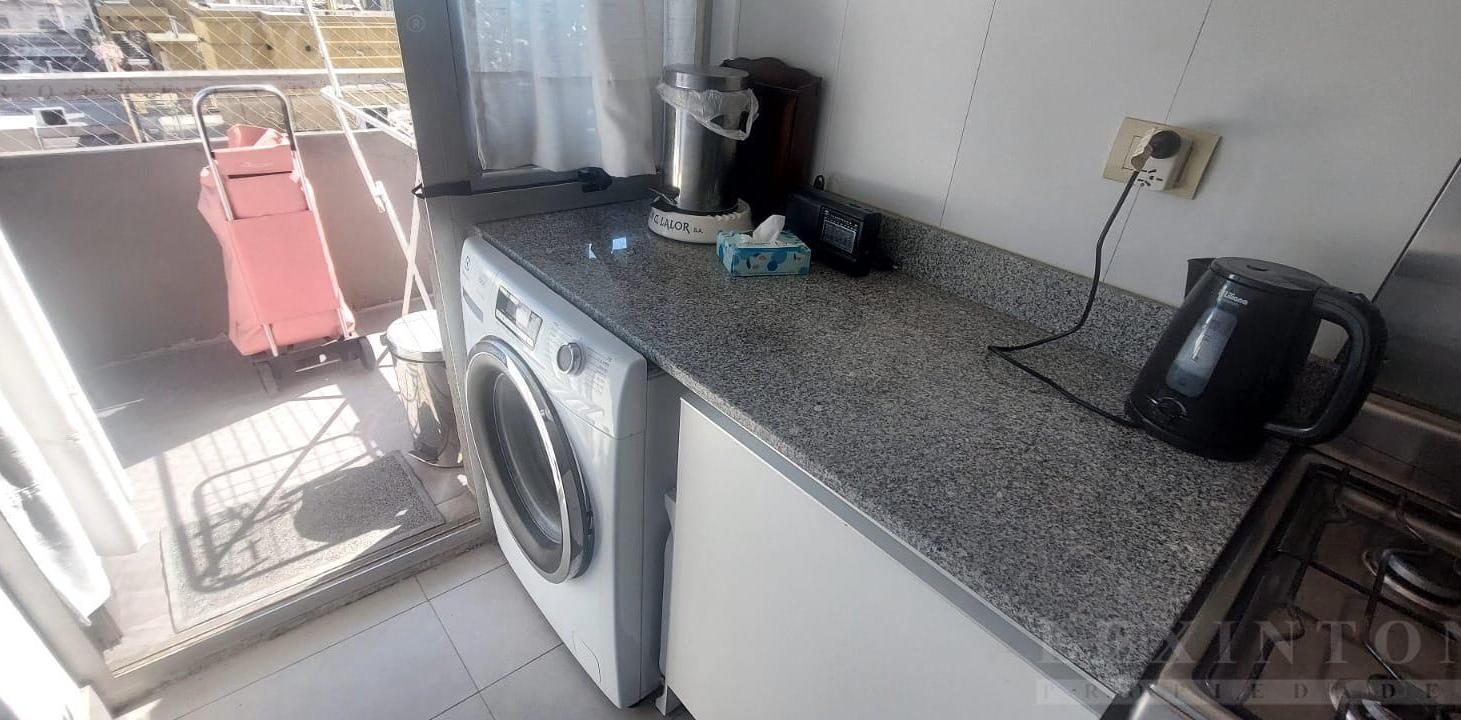 Foto de Venta Depto 2 amb Villa Crespo Balcón Piscina Super luminoso, imagen 2