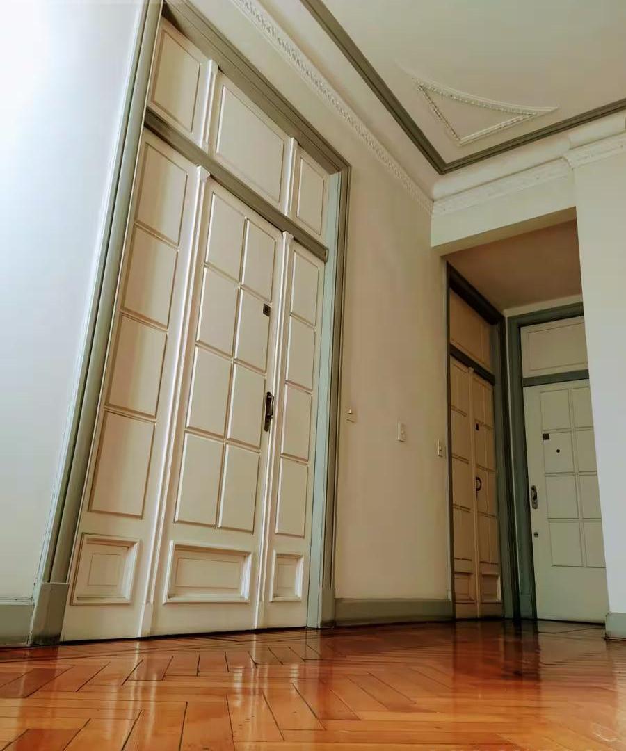 Foto de Venta Depto Monoam divisible frente a Plaza Congreso edificio histórico, imagen 3