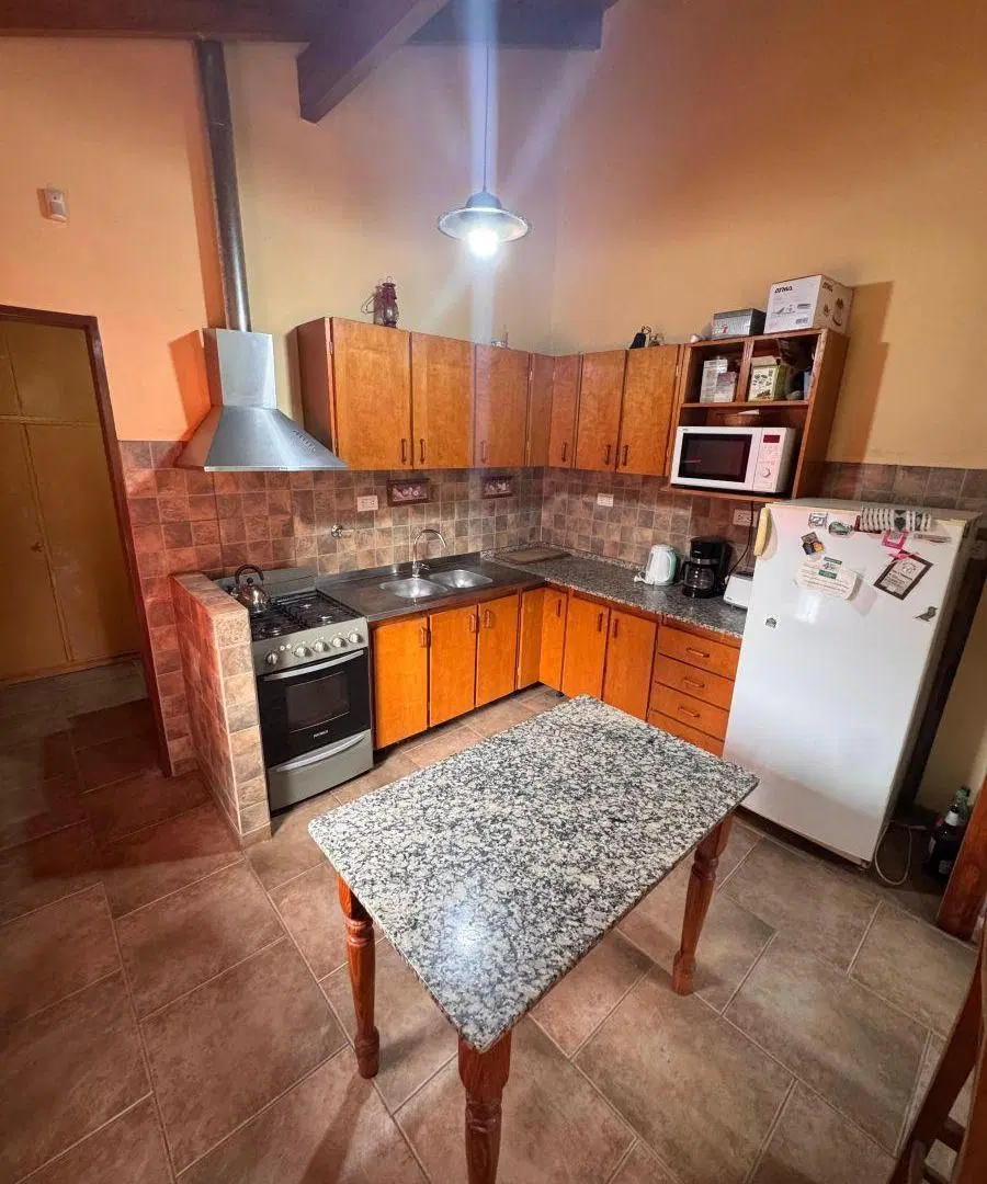 Hermosa Casa De 3 Dormitorios Y 2 Baños, En 2 Plantas - 733m Terreno - Oportunidad - Villa Giardino 4