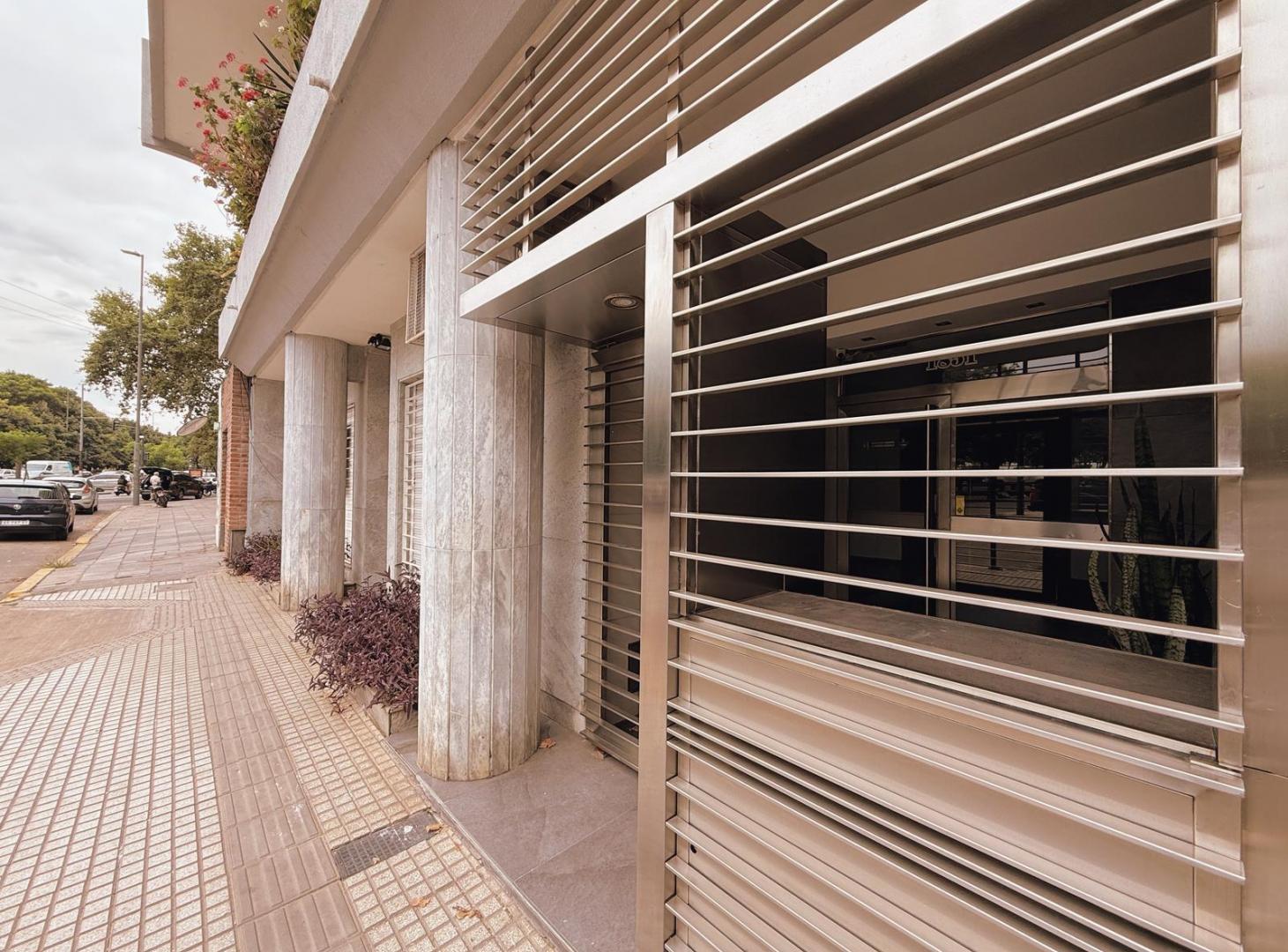 Guemes 1851 - Piso Exclusivo De Oficinas De 180 M2 En Venta Y Alquiler - Centro, Rosario