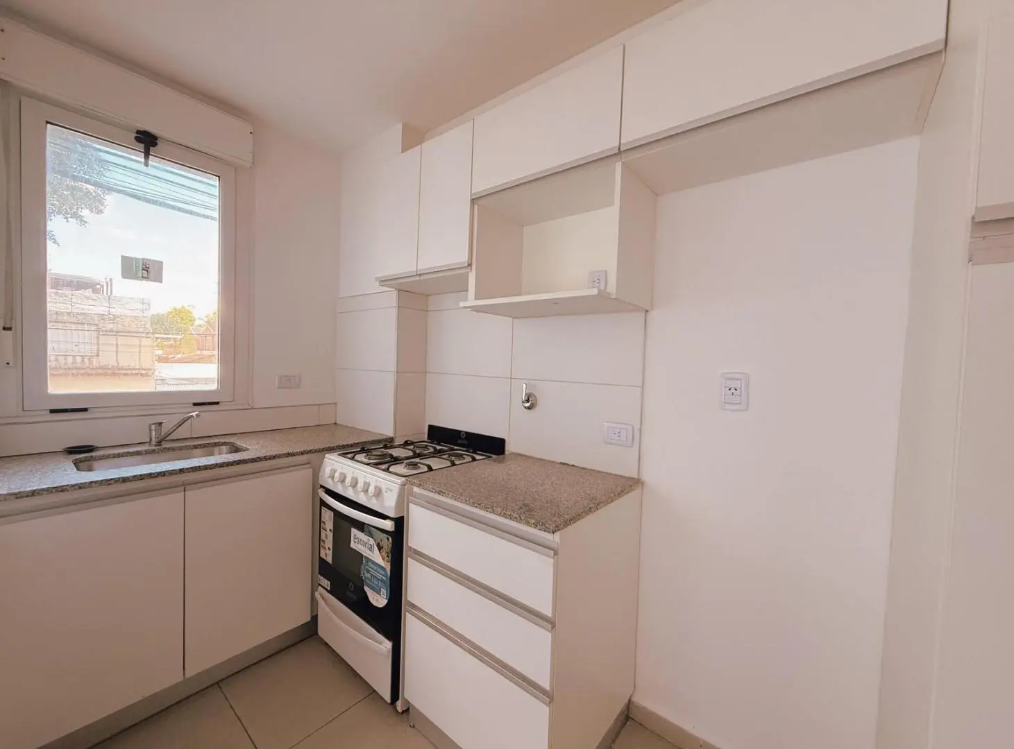 San Nicolas 1622 - Departamento Monoambiente En Alquiler - Echesortu, Rosario 8