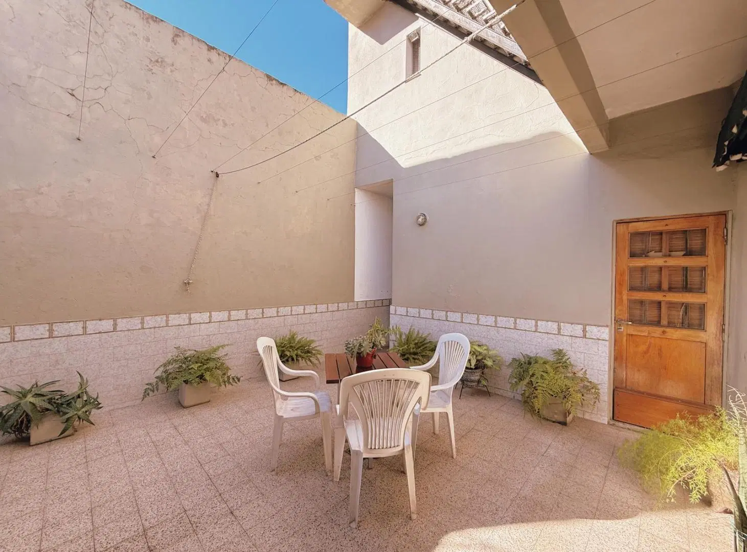 Entre Rios 2264 - Casa De Pasillo Interna Unica de 3 Dormitorios En Venta - Abasto, Rosario 2