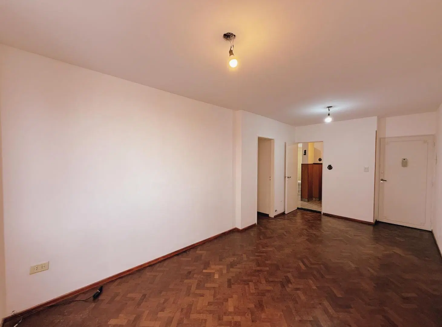 Italia 647 - Departamento De 3 Dormitorios Con Pileta En Alquiler - Centro, Rosario 2