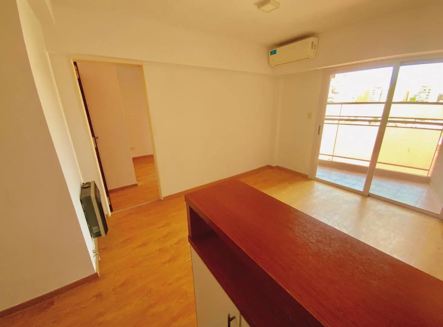 Rioja 2871 - Departamento De 1 Dormitorio Con Cochera En Alquiler - Lourdes, Rosario 1