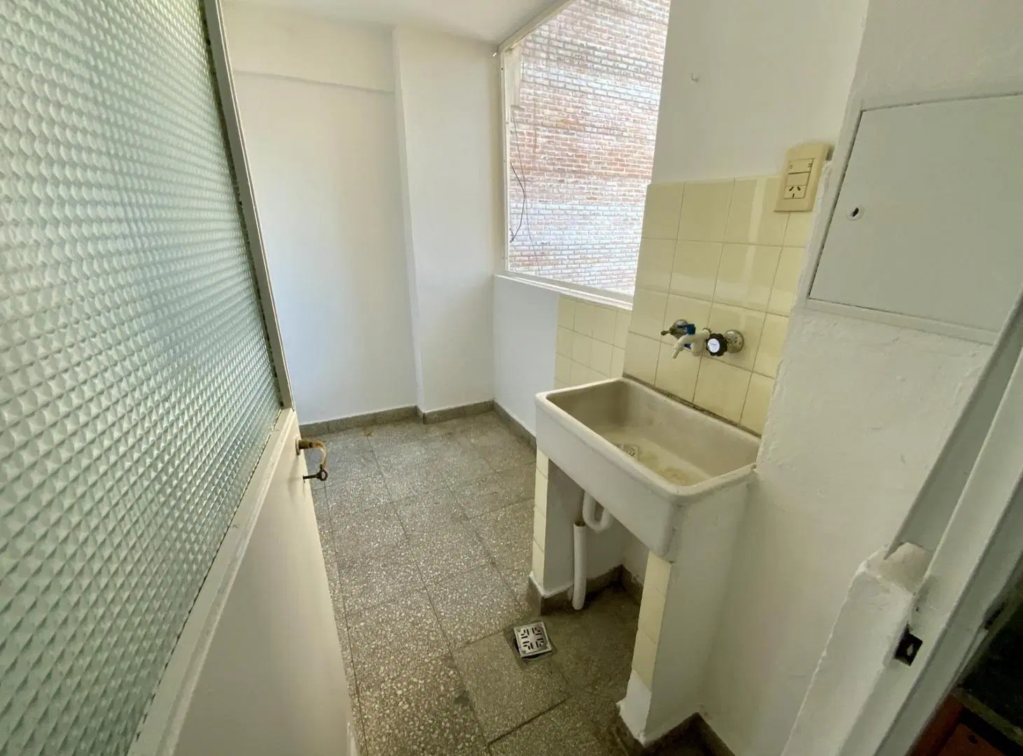 Maipu 966 - Departamento De 3 Dormitorios En Alquiler - Centro, Rosario 2