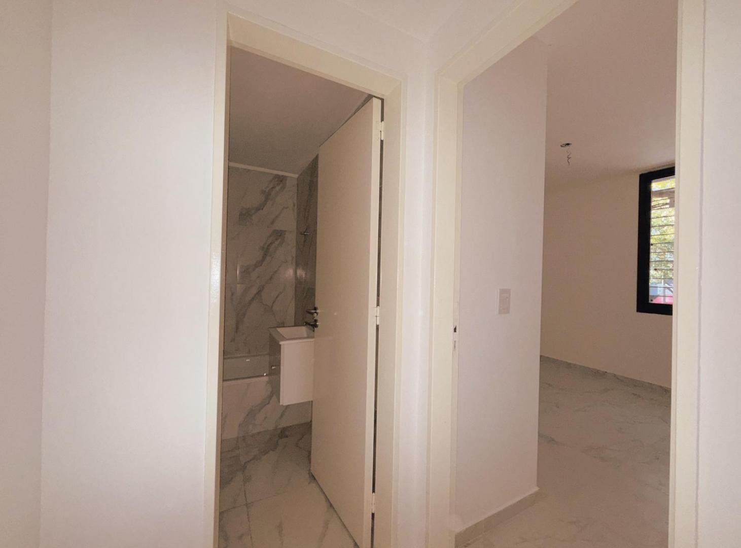 Foto de Av. Francia 1124 - Departamento De 1 Dormitorio A Estrenar En Venta, imagen 2