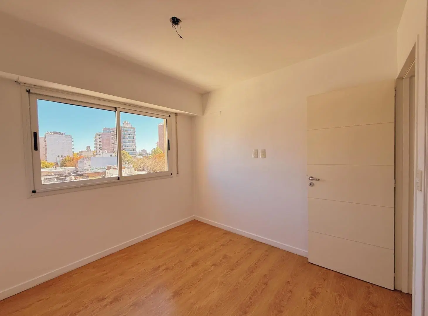 Iriondo 1030 - Departamento De 2 Dormitorios En Alquiler - Echesortu, Rosario 2