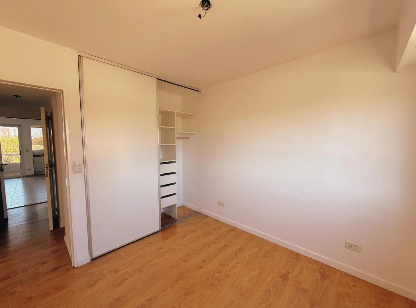 Iriondo 1030 - Departamento De 2 Dormitorios En Alquiler - Echesortu, Rosario 3