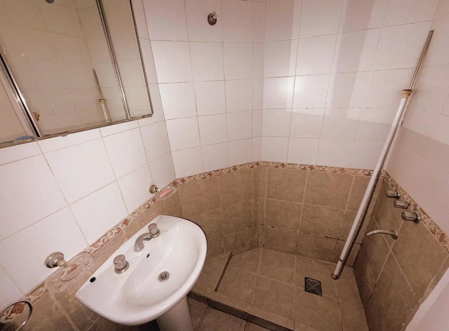 Colon 2123 - Departamento Monoambiente Planta Baja En Venta - Rep. De La Sexta, Rosario 5