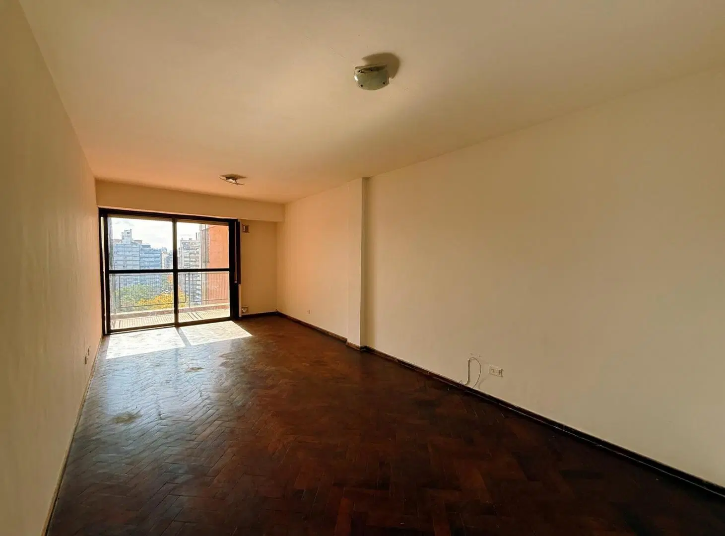 Pje. Storni 723 - Departamento De 1 Dormitorio En Alquiler - Rep. de la Sexta, Rosario 3