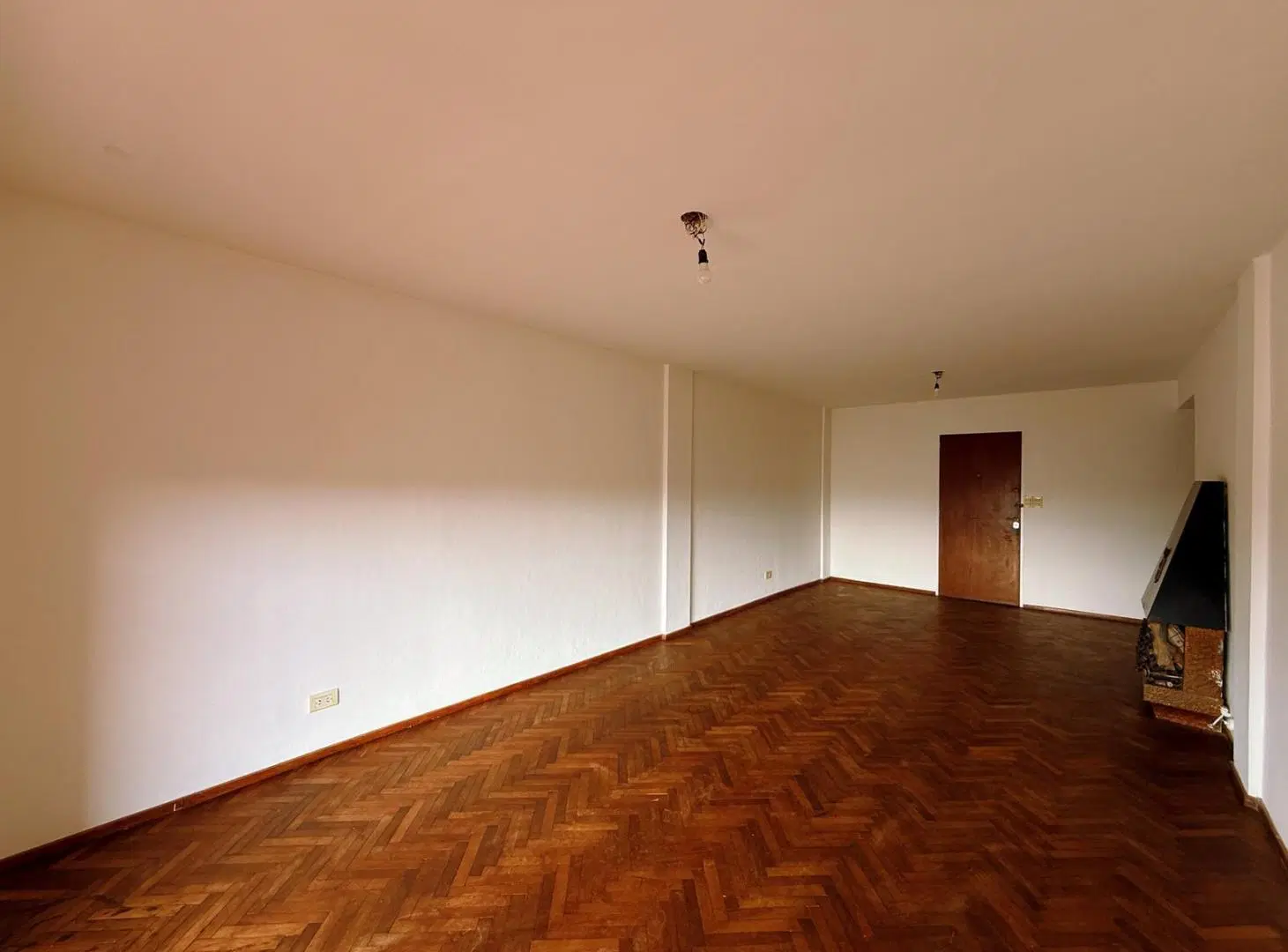 Pje. Storni 723 - Departamento De 3 Dormitorios En Alquiler - Rep. De La Sexta, Rosario 3