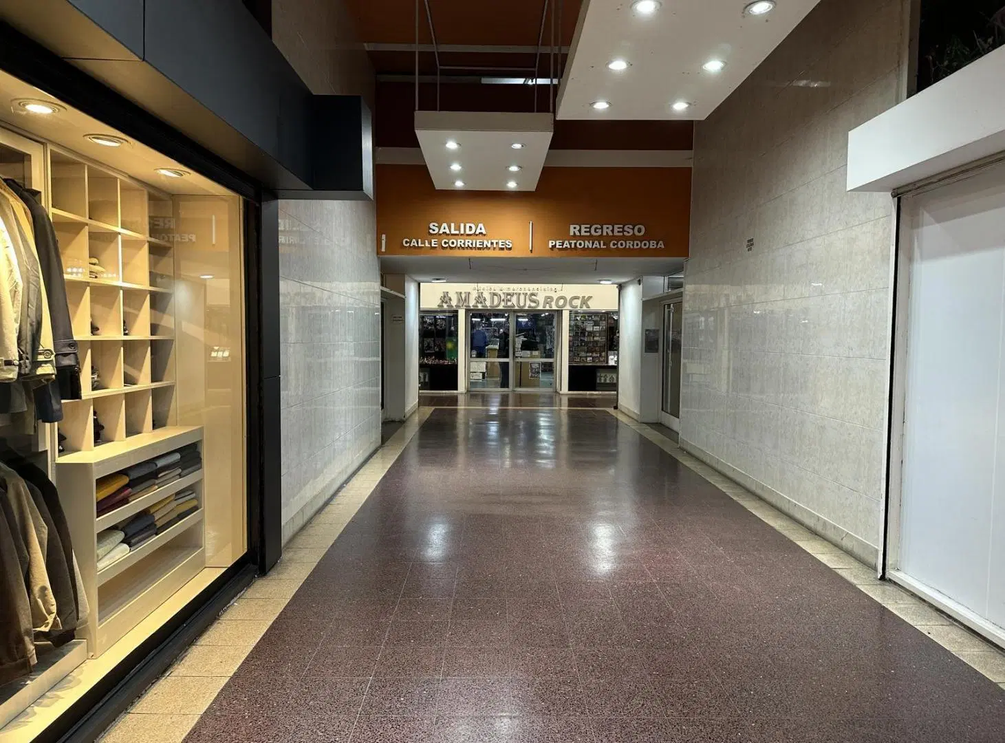 OFICINA EN ALQUILER EN GALERIA MELIPAL 2