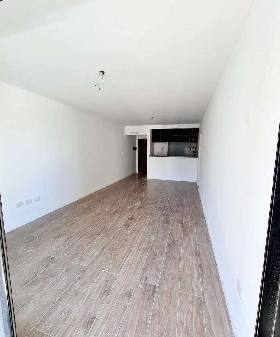 Depto de dos dormitorios primer piso en Barrio Martin categoria 4