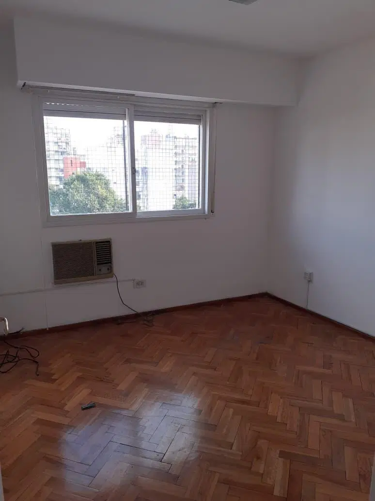 Laprida 1337 - Departamento de 2 Dormitorios con Cochera en Alquiler - Centro, Rosario 2