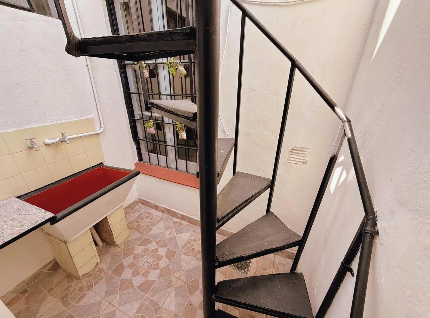 Juan Manuel De Rosas 2440 - Depto. De Pasillo 1 Dormitorio En Alquiler - Rep. De La Sexta, Rosario 3