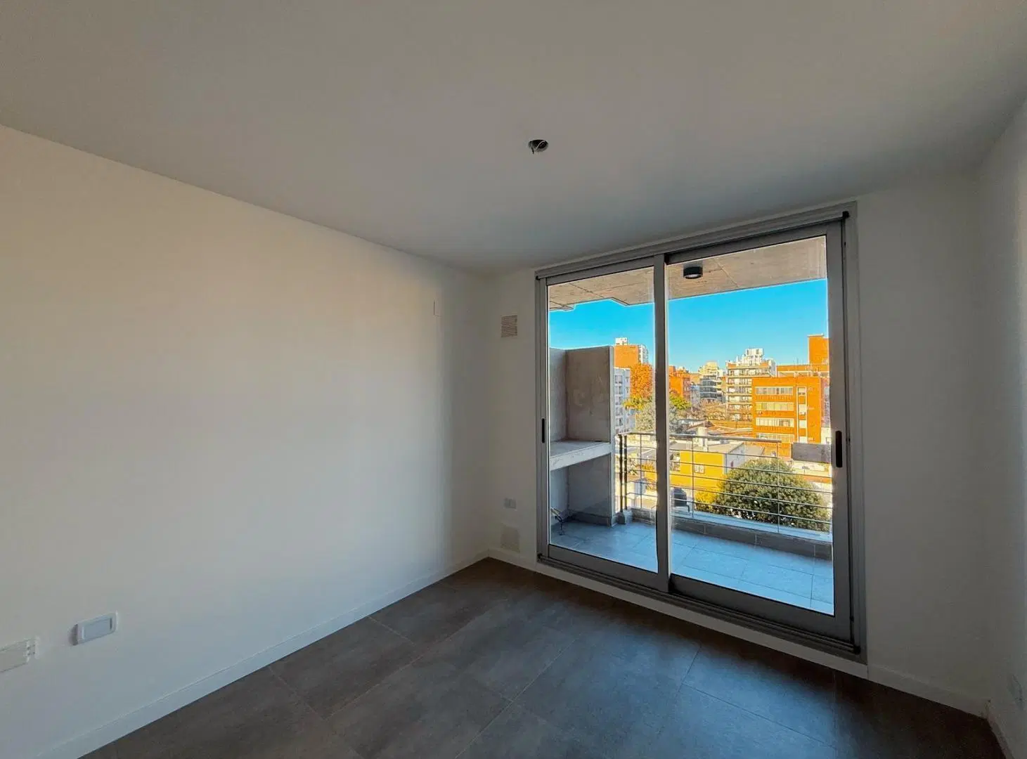 San Juan 2649 - Departamento Monoambiente Con Amenities En Alquiler - Lourdes, Rosario 2