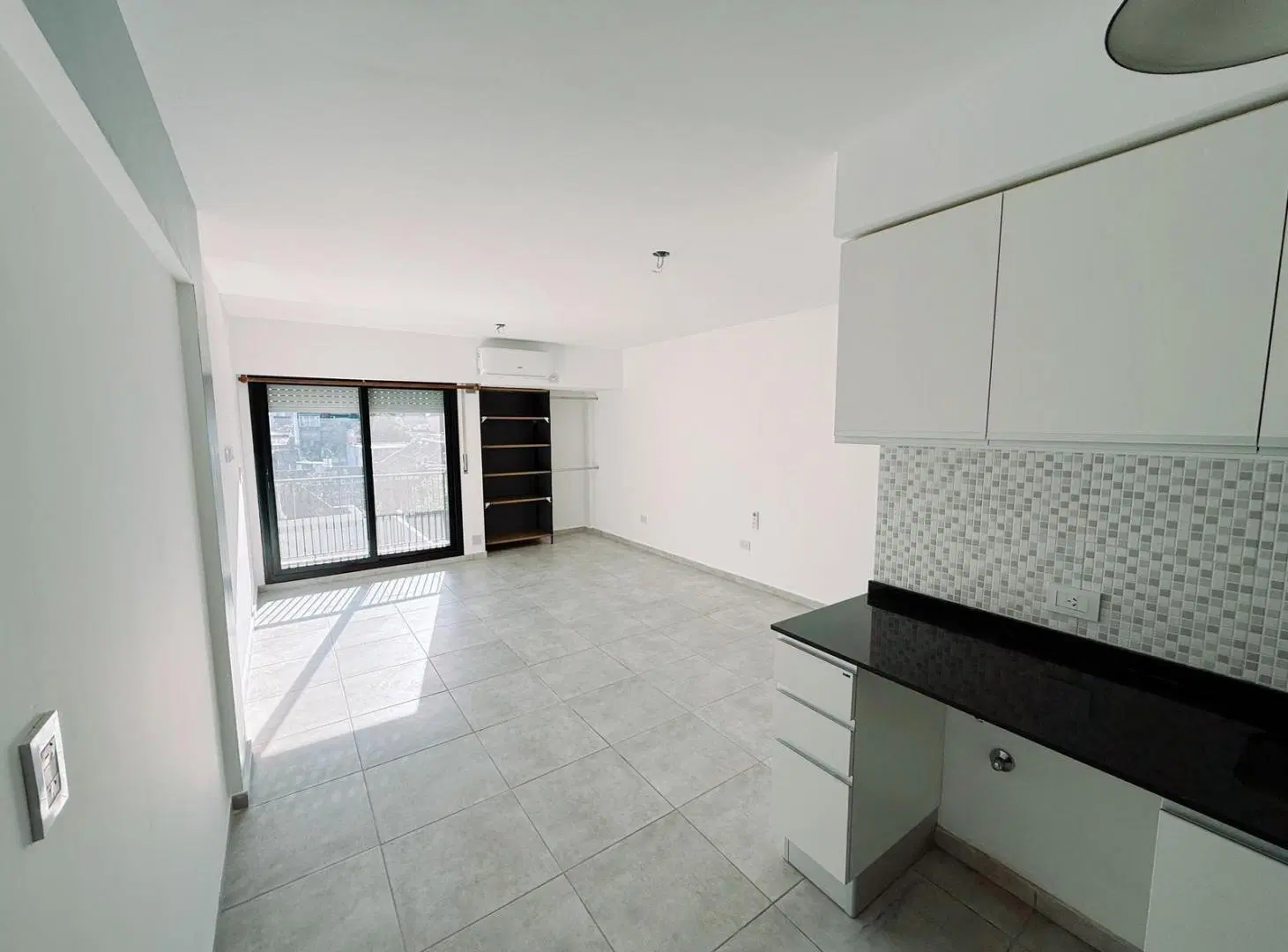 Urquiza 2862 - Departamento Monoambiente En Alquiler - Pichincha, Rosario 3