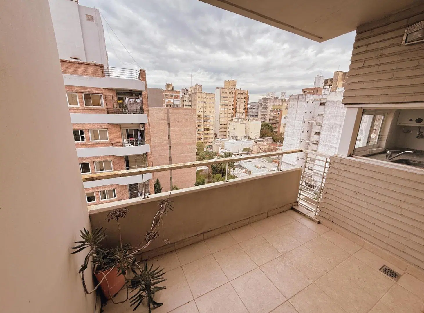 Montevideo 630 - Departamento De 1 Dormitorio En Alquiler - Martin, Rosario 4