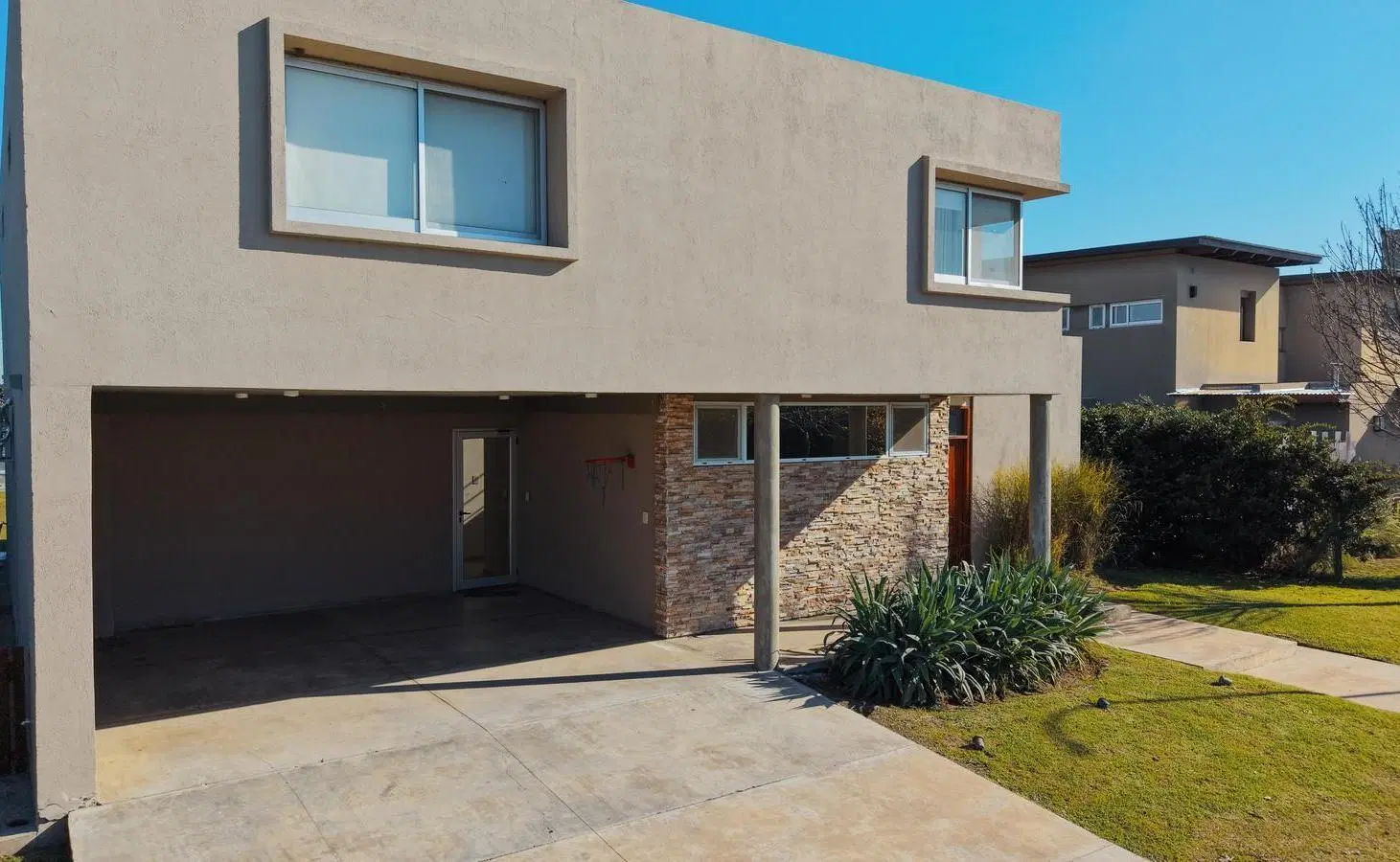 San Sebastian - Casa Amoblada De 3 Dormitorios Con Pileta En Alquiler - Barrio Cerrado, Funes 5