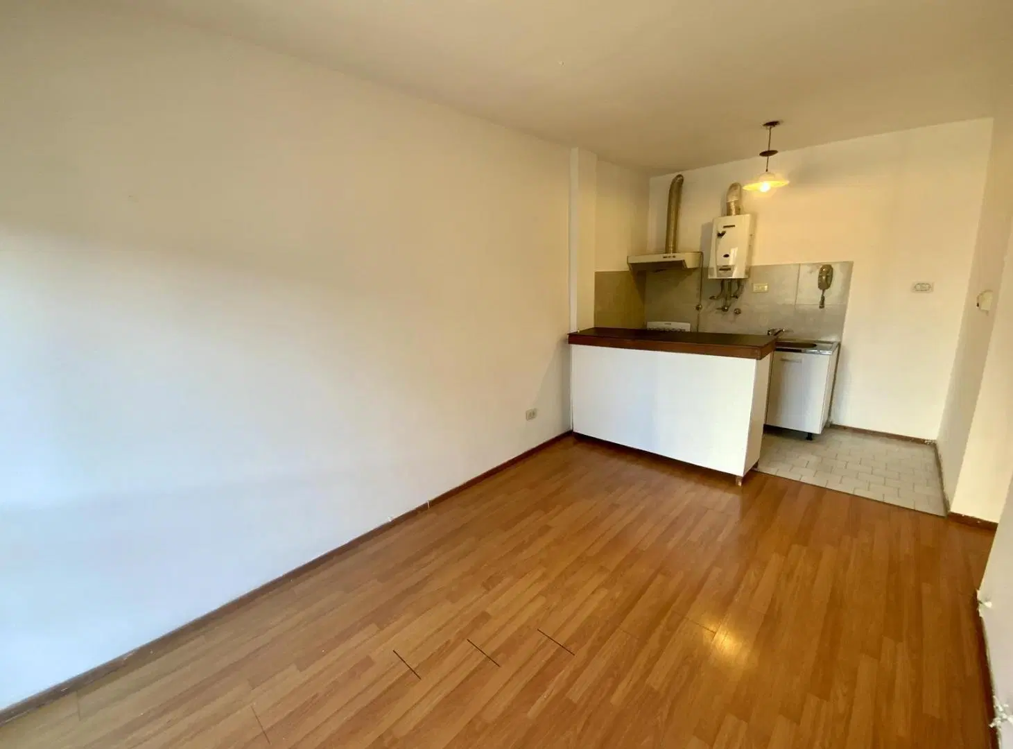 Santiago 1078 - Departamento De 1 Dormitorio En Alquiler - Lourdes, Rosario 3