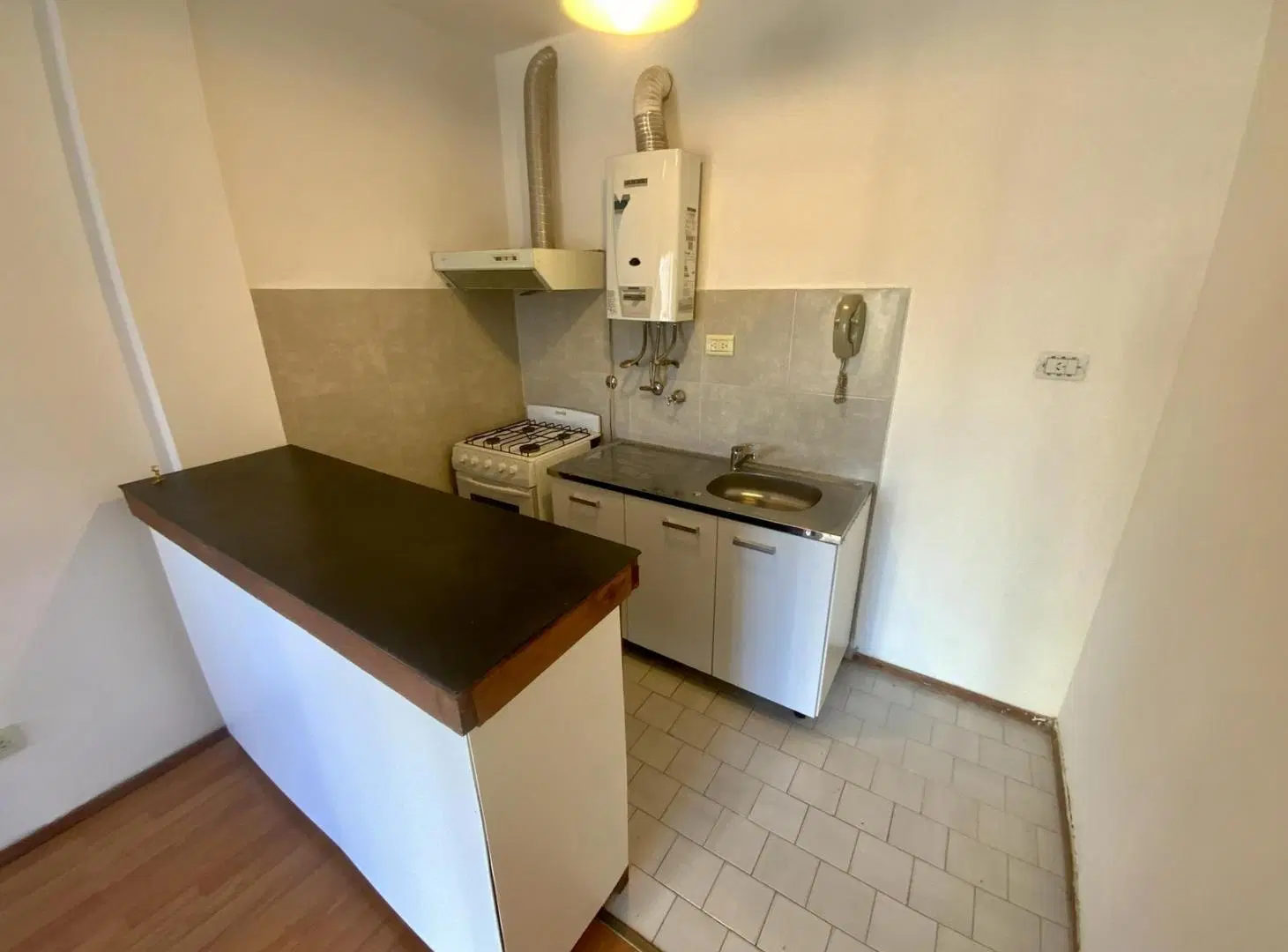 Santiago 1078 - Departamento De 1 Dormitorio En Alquiler - Lourdes, Rosario 7