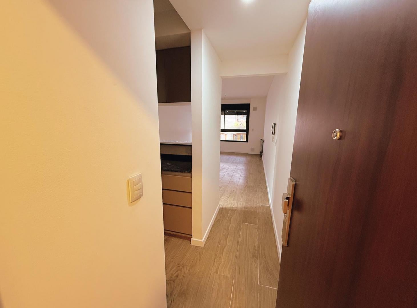 Foto de Alem 1517 - Departamento De 2 Dormitorios En Alquiler - Martin, Rosario, imagen 4