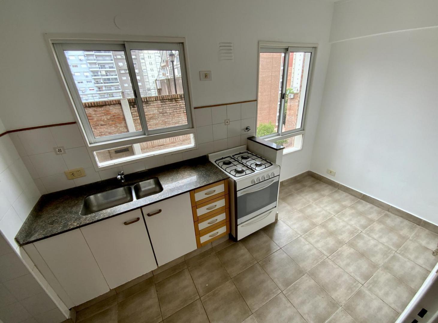 Foto de Jujuy 2030 - Departamento De 2 Dormitorios En Alquiler - Centro, Rosario, imagen 5