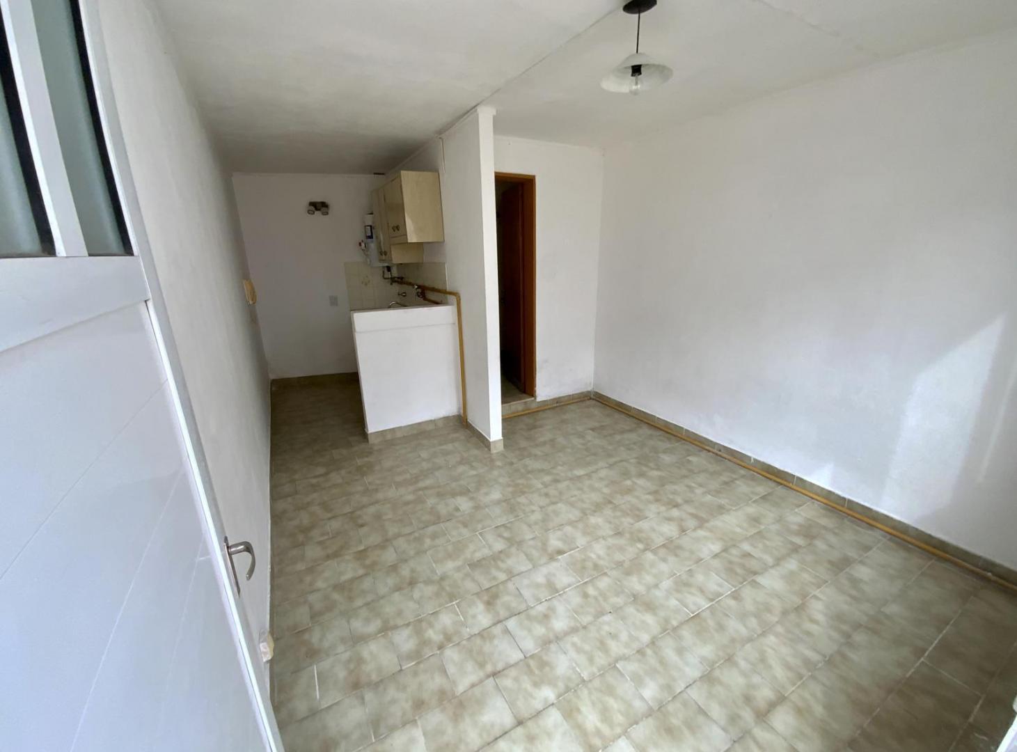 Foto de Maipu 1945 - Departamento Monoambiente En Alquiler - Rep. De La Sexta, imagen 1