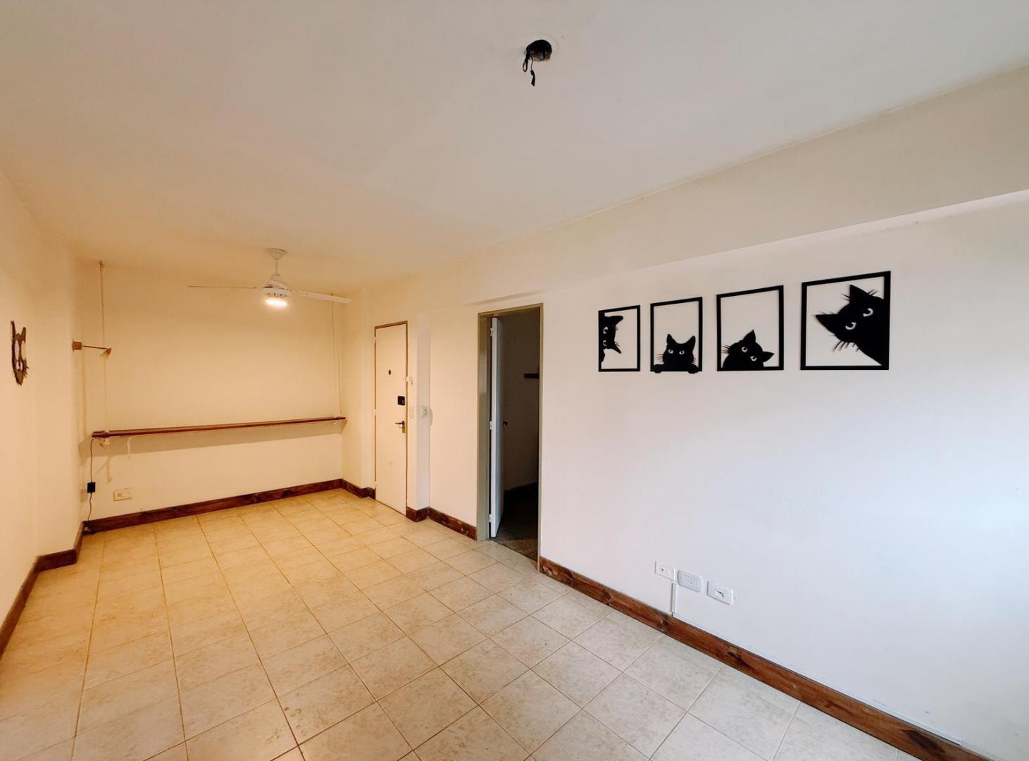 Foto de Santa Fe 1644 - Departamento De 3 Dormitorios En Venta Y Alquiler - Centro, Rosario, imagen 1