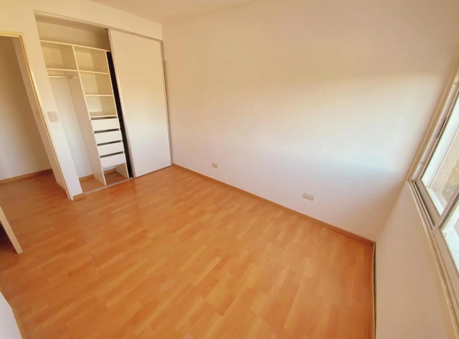 Cerrito 625 - Departamento De 1 Dormitorio En Venta - Rep. De La Sexta, Rosario 3