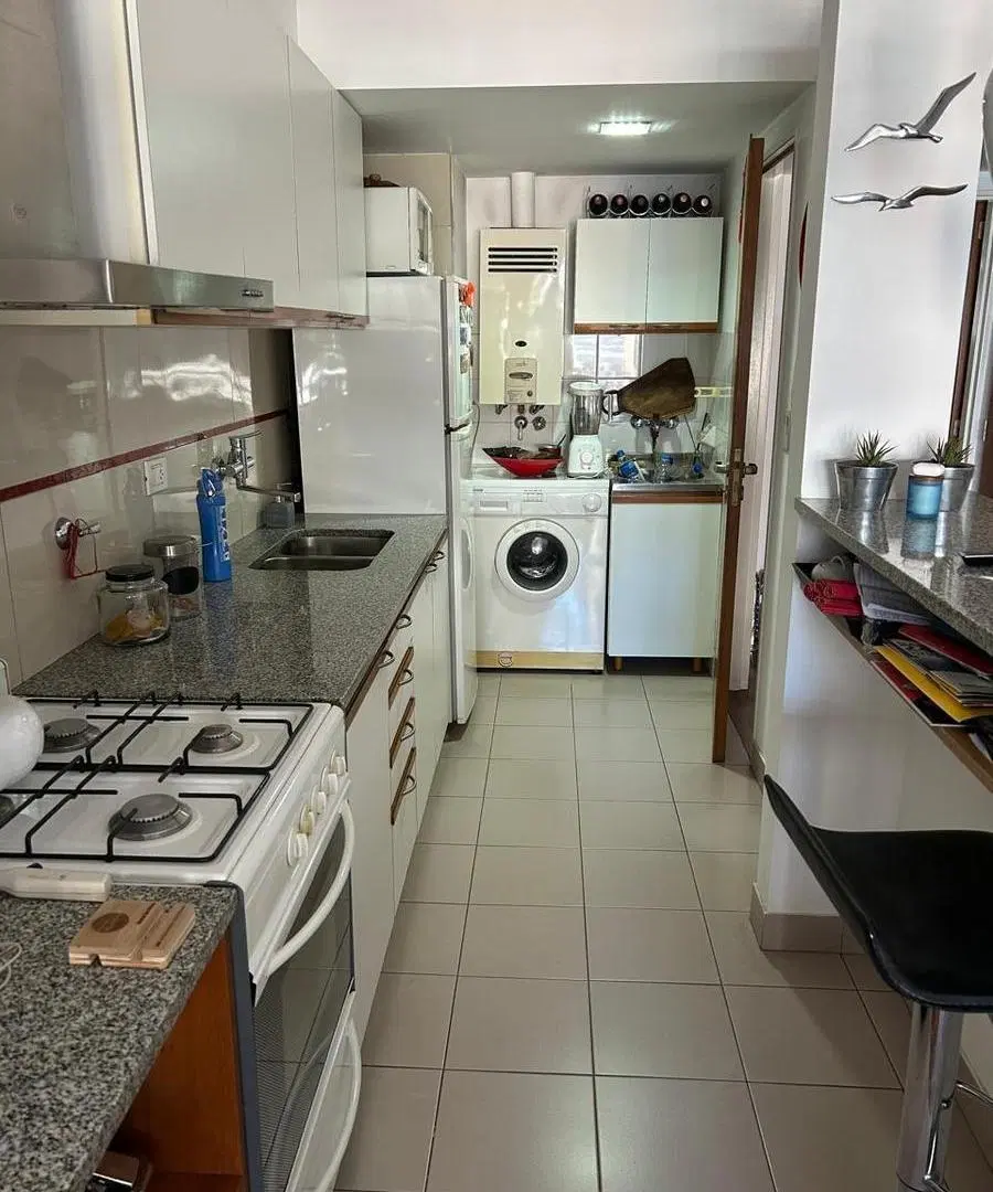 Italia 31 - Departamento De 2 Dormitorios En Venta - Centro, Rosario 1