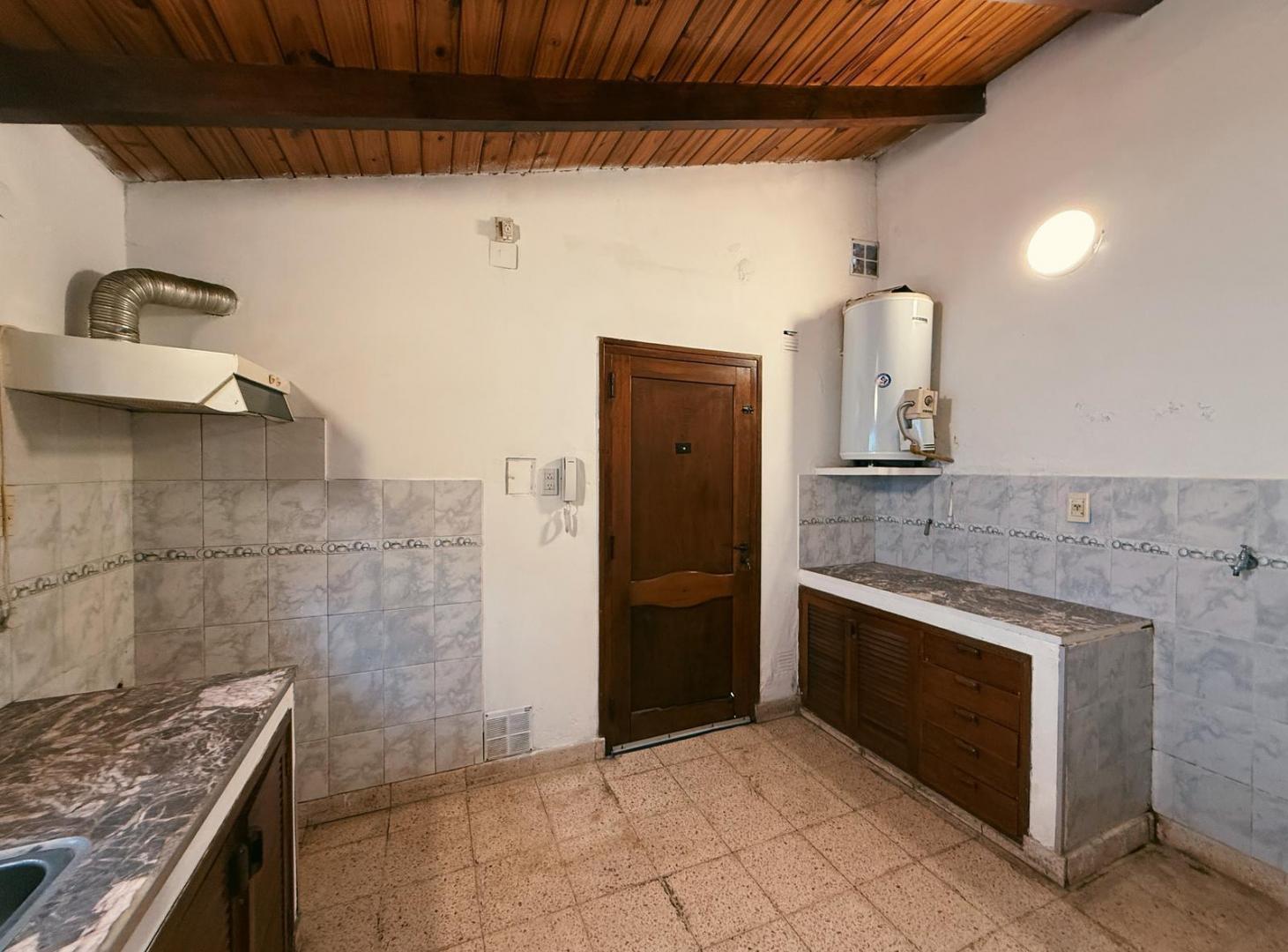 Foto de Amenabar 2144 - Casa De Pasillo De 2 Dormitorios Con Pileta En Venta, imagen 4