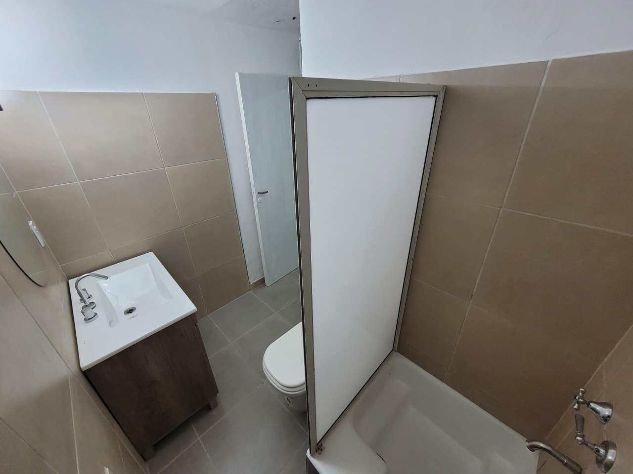 Foto de Balcarce 740 - Departamento Monoambiente Reciclado En Venta - Centro, imagen 2