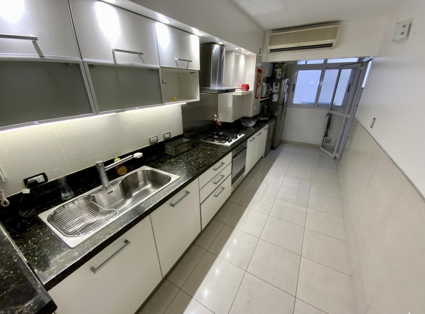 Foto de Sargento Cabral 110 - Departamento De 3 Dormitorios Reciclado En Venta, imagen 5