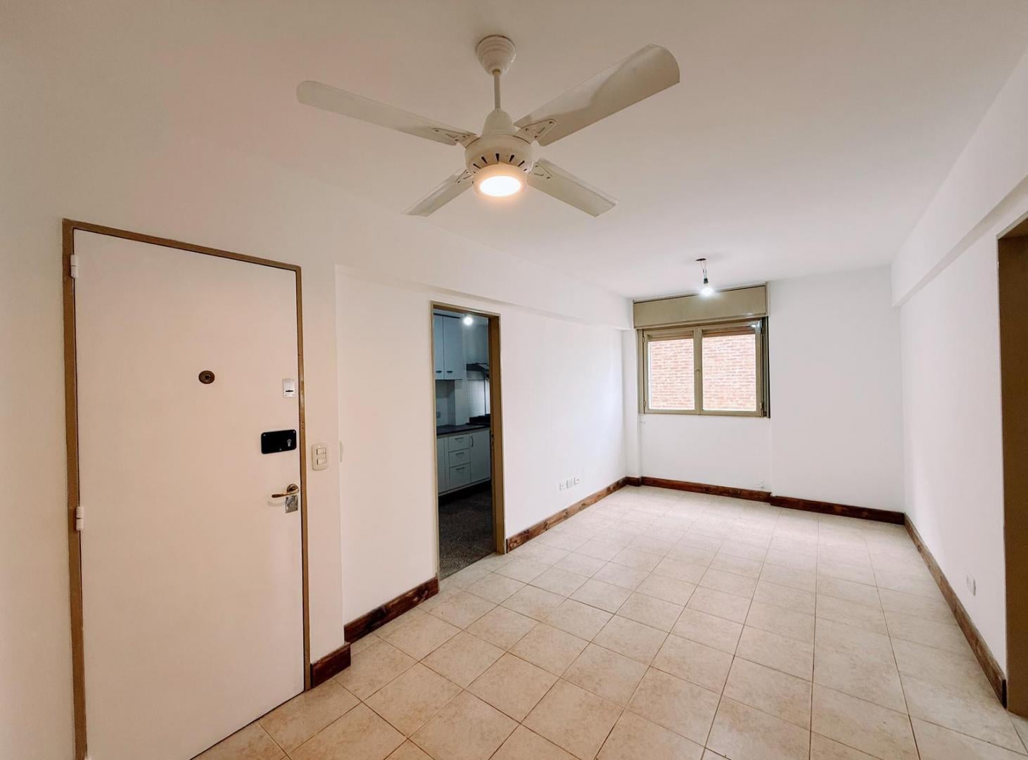 Foto de Santa Fe 1644 - Departamento De 3 Dormitorios En Venta Y Alquiler, imagen 5