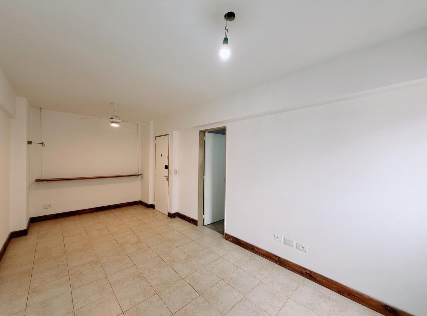 Foto de Santa Fe 1644 - Departamento De 3 Dormitorios En Venta Y Alquiler, imagen 1