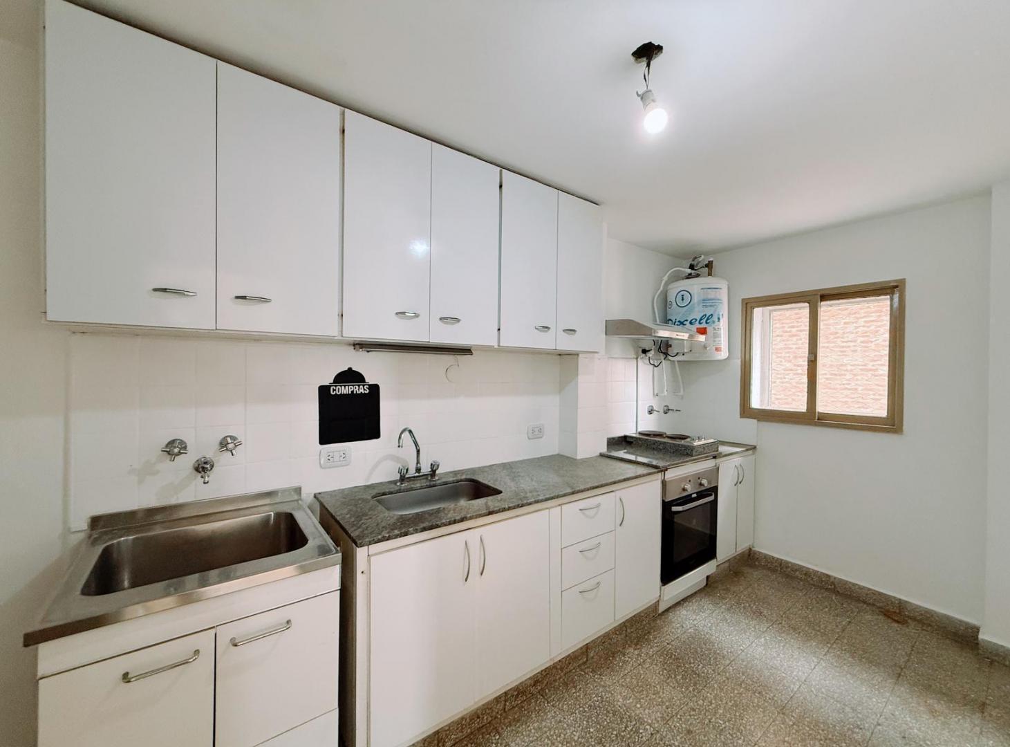 Foto de Santa Fe 1644 - Departamento De 3 Dormitorios En Venta Y Alquiler, imagen 3