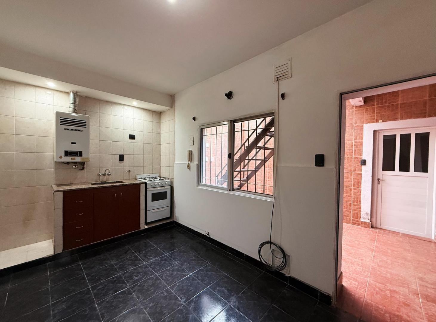 Foto de Ov. Lagos 5206 - Depto. De Pasillo De 1 Dormitorio En Alquiler - Rosario, imagen 5