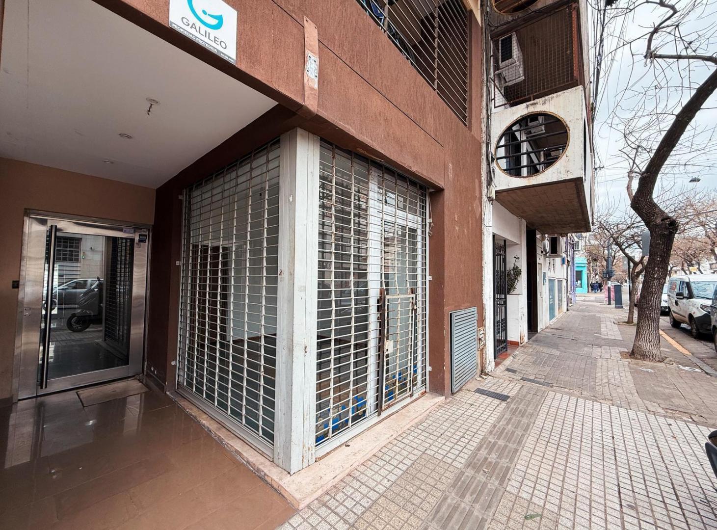 Foto de Buenos Aires 2075 - Local Comercial En Alquiler - Rep. de la Sexta, imagen 1