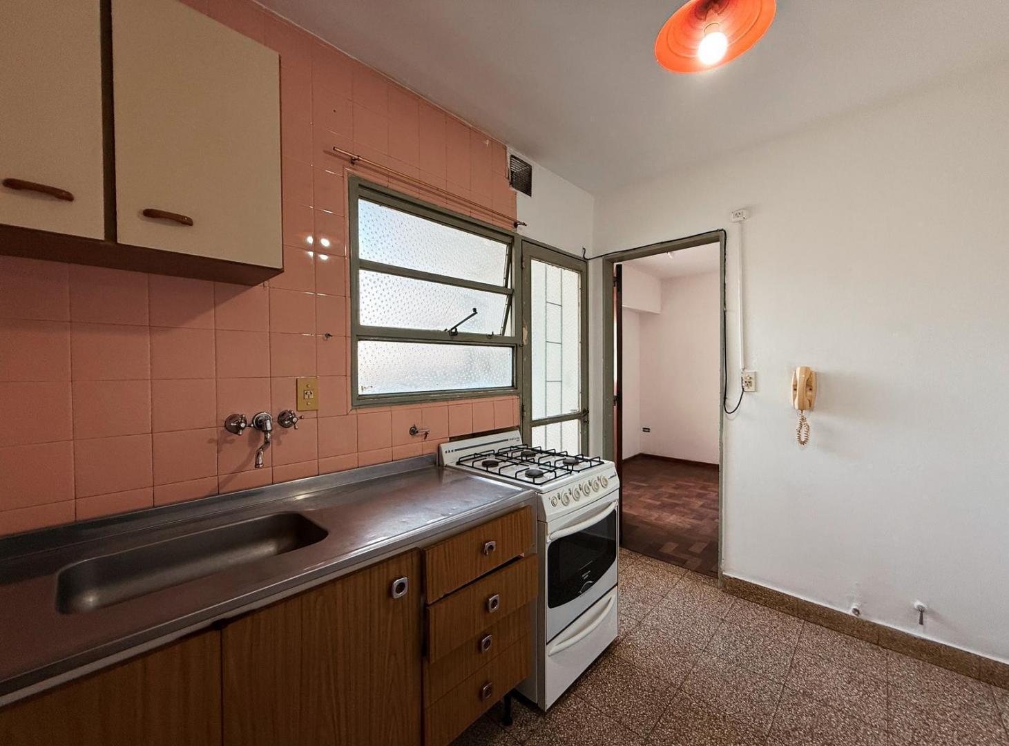 Foto de Bv. Oroño 1187 - Departamento De 1 Dormitorio En Alquiler - Centro, imagen 4