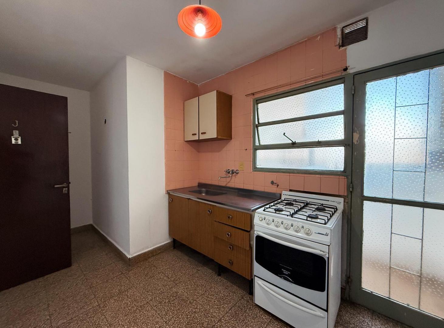 Foto de Bv. Oroño 1187 - Departamento De 1 Dormitorio En Alquiler - Centro, imagen 5