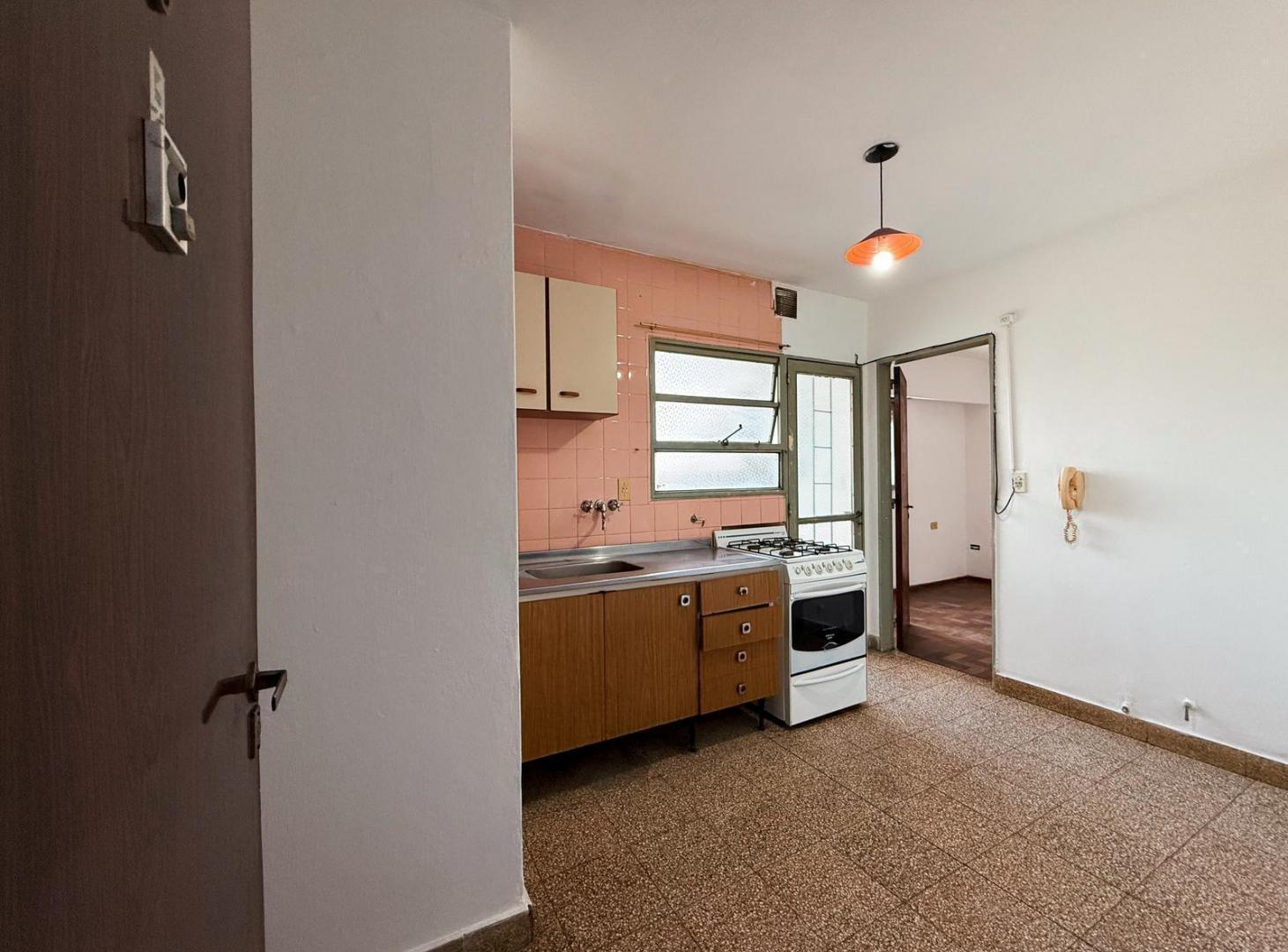 Foto de Bv. Oroño 1187 - Departamento De 1 Dormitorio En Alquiler - Centro, imagen 1