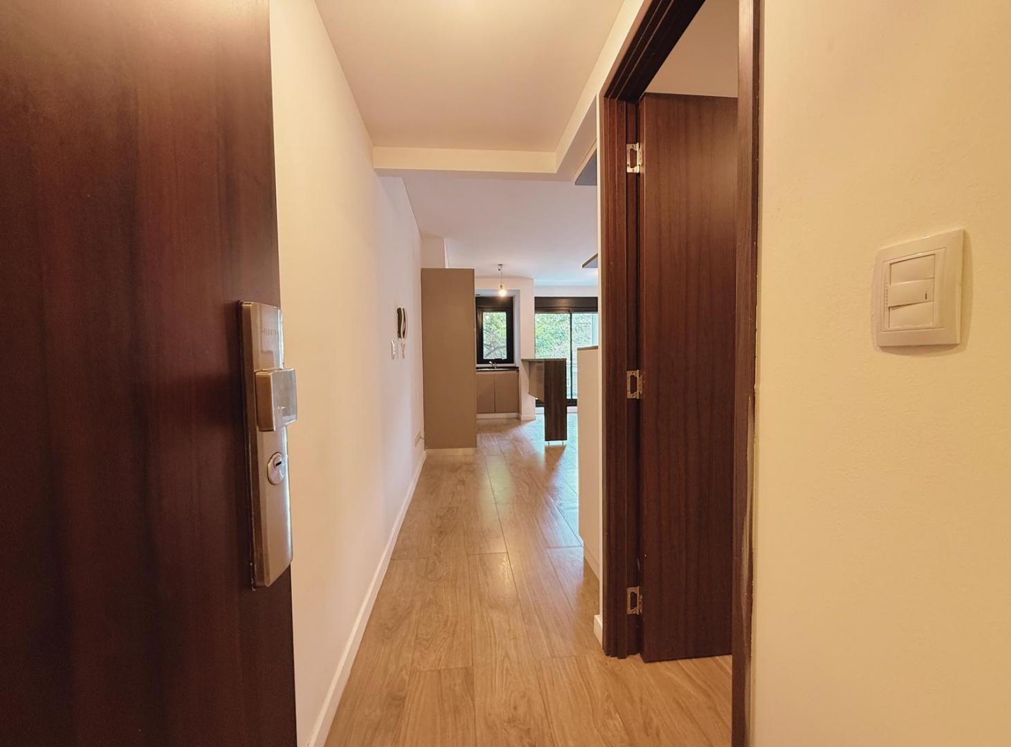 Foto de Alem 1517 - Departamento De 1 Dormitorio En Alquiler - Martin, Rosario, imagen 4