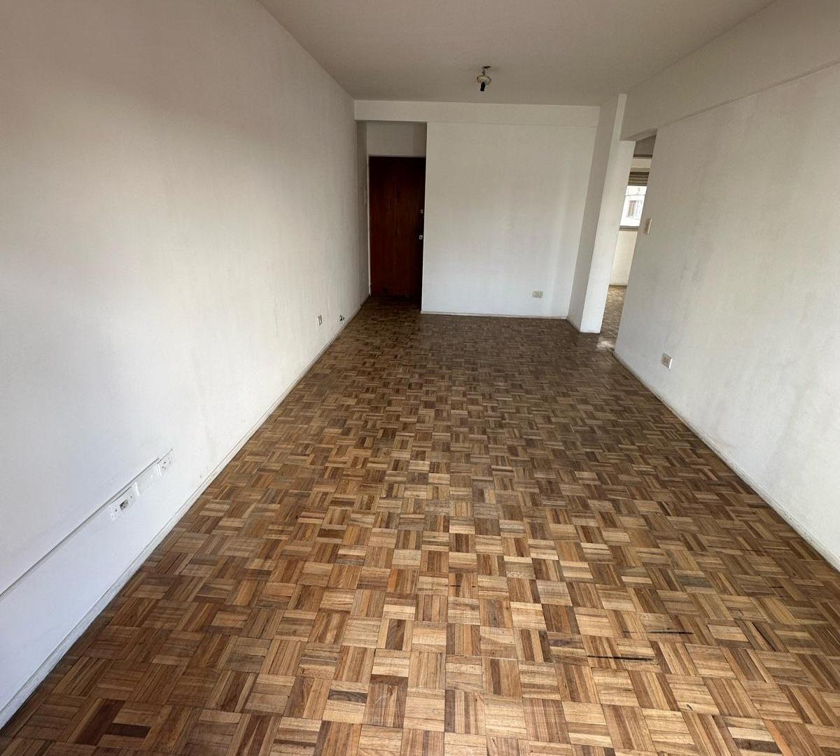Foto de Italia 924 - Departamento de 2 dormitorios en alquiler - Centro, Rosario, imagen 2