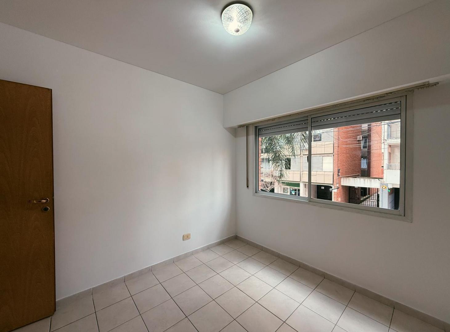 Foto de Pte. Roca 1450 - Departamento De 1 Dormitorio En Alquiler - Centro, imagen 4