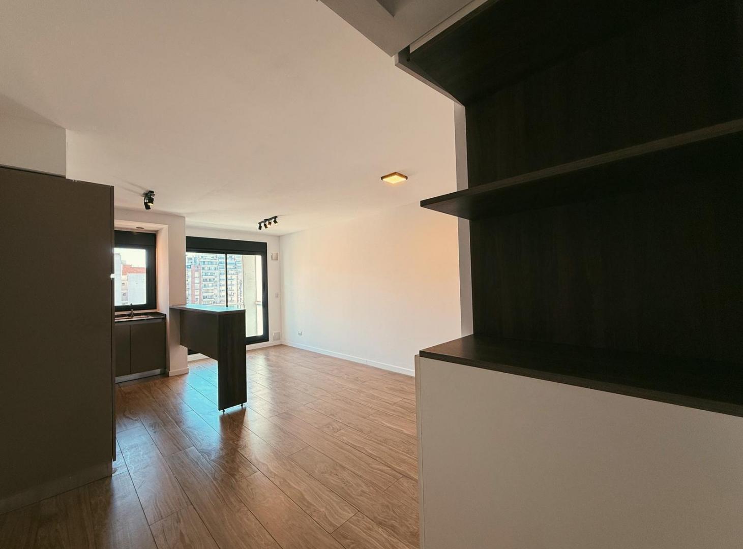 Foto de Alem 1517 - Departamento De 1 Dormitorio En Alquiler - Martin, Rosario, imagen 3