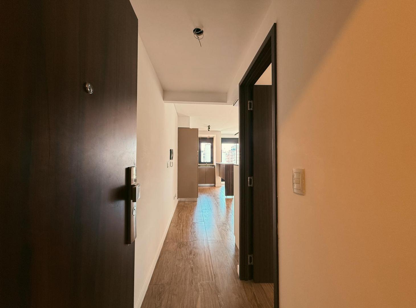 Foto de Alem 1517 - Departamento De 1 Dormitorio En Alquiler - Martin, Rosario, imagen 5