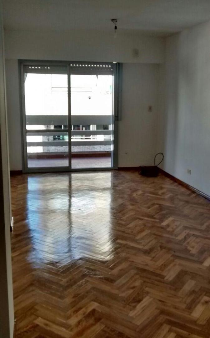 Foto de Alem 1314 - Departamento De 1 Dormitorio En Alquiler - Martin, Rosario, imagen 2